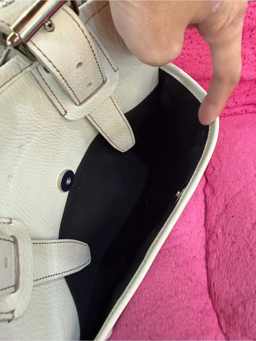 Burberry structured cream